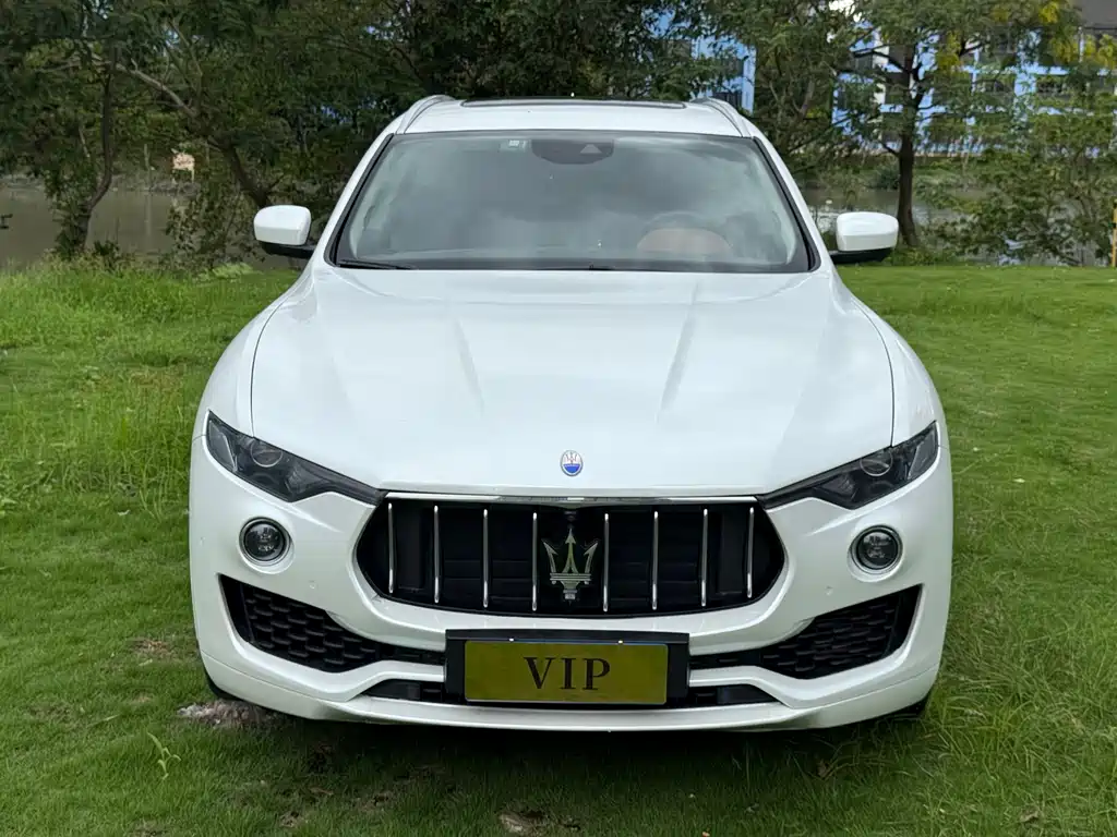 Maserati Levante — миниатюра 2