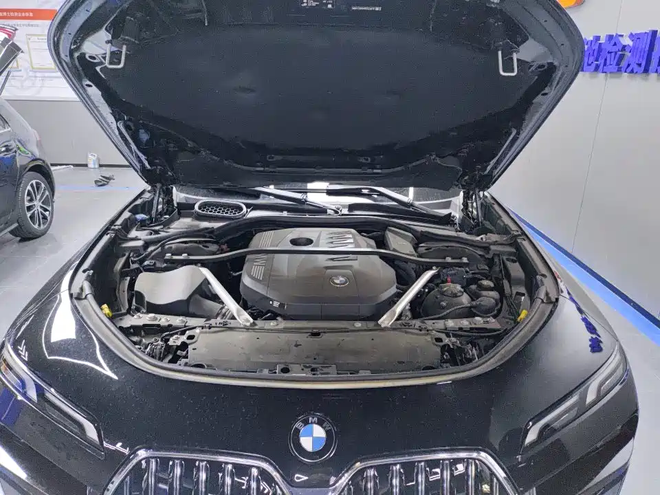 BMW 7 Series 7 2023 735Li M Sport