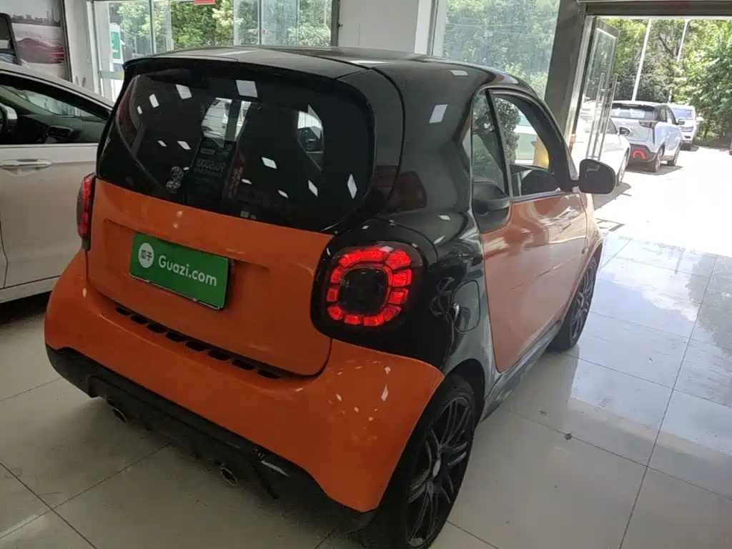 smart Smart Fortwo — миниатюра 7