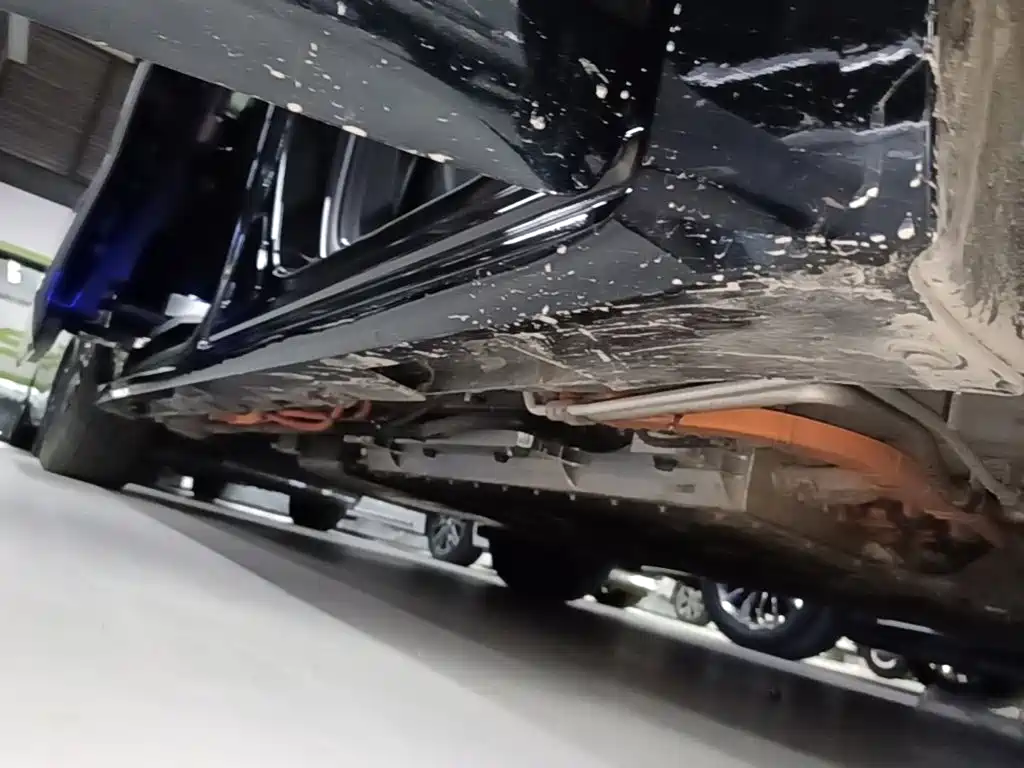 GAC Motor Trumpchi E8 PHEV — миниатюра 21