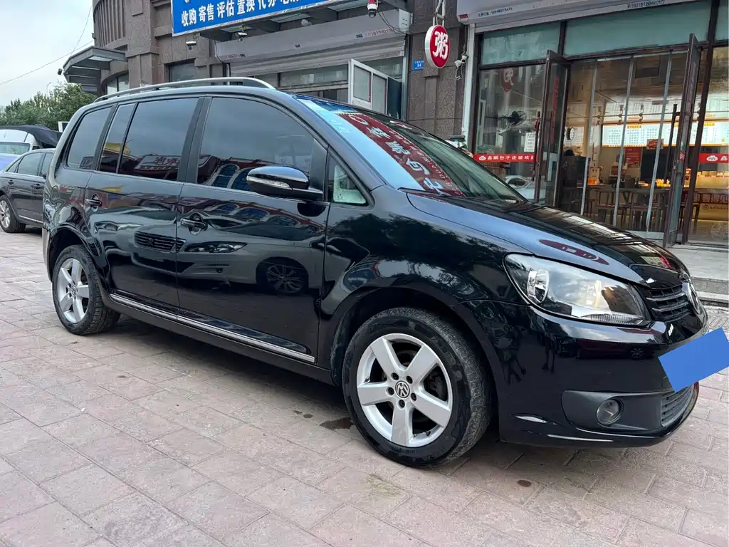 Volkswagen Touran — миниатюра 3