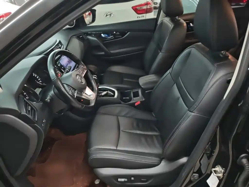Nissan X-Trail — миниатюра 15