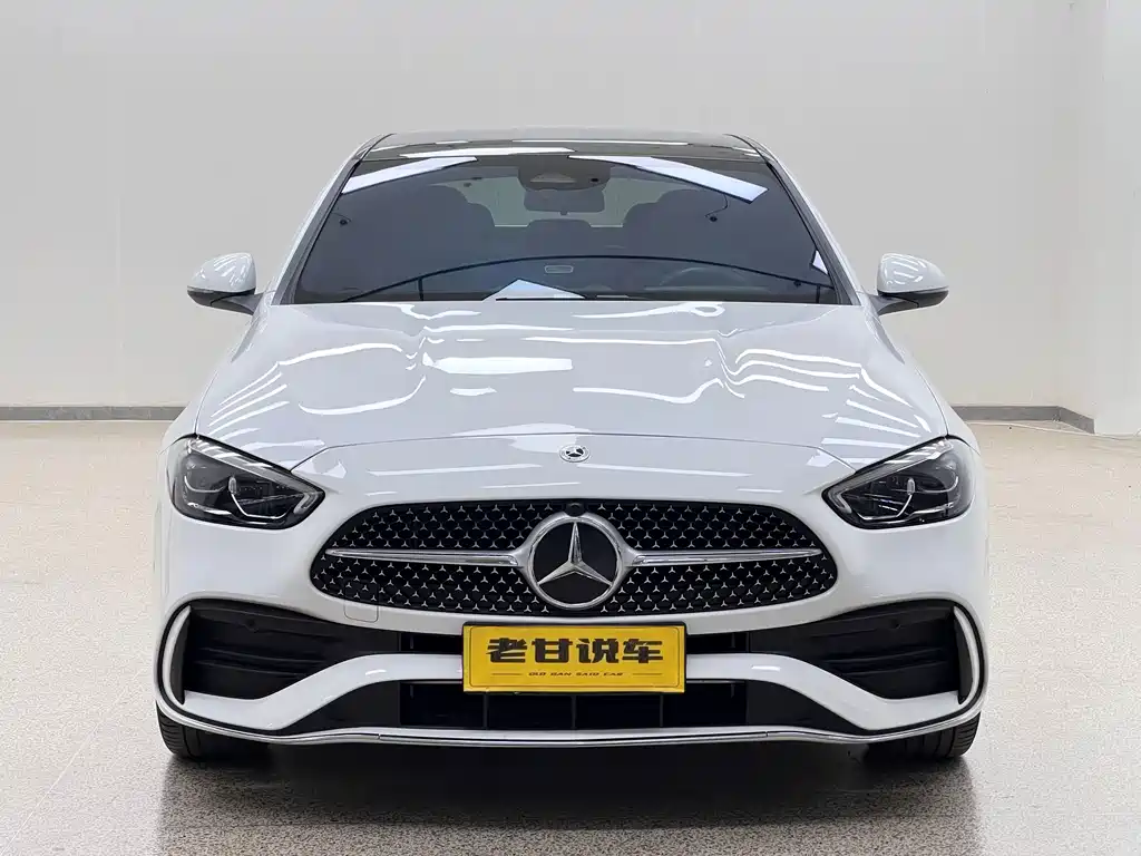 Mercedes-Benz C-Class — миниатюра 3