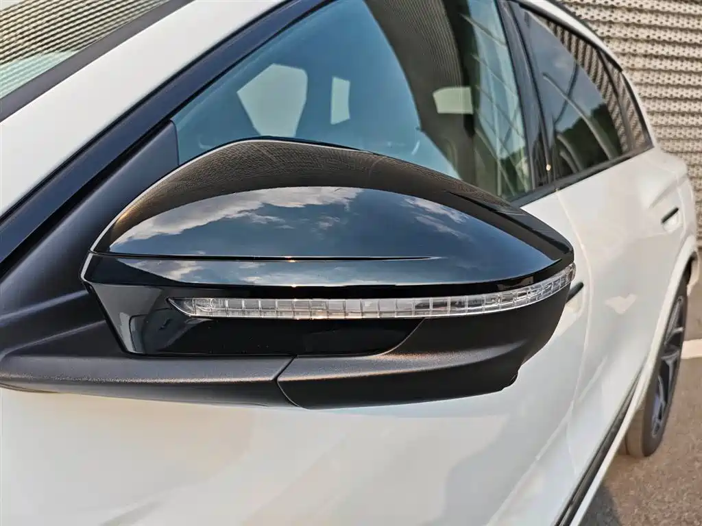 Audi AudiQ6L e-tron — миниатюра 12