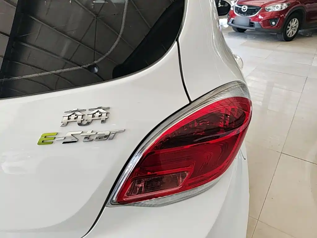 Changan Benben E-Star — миниатюра 8