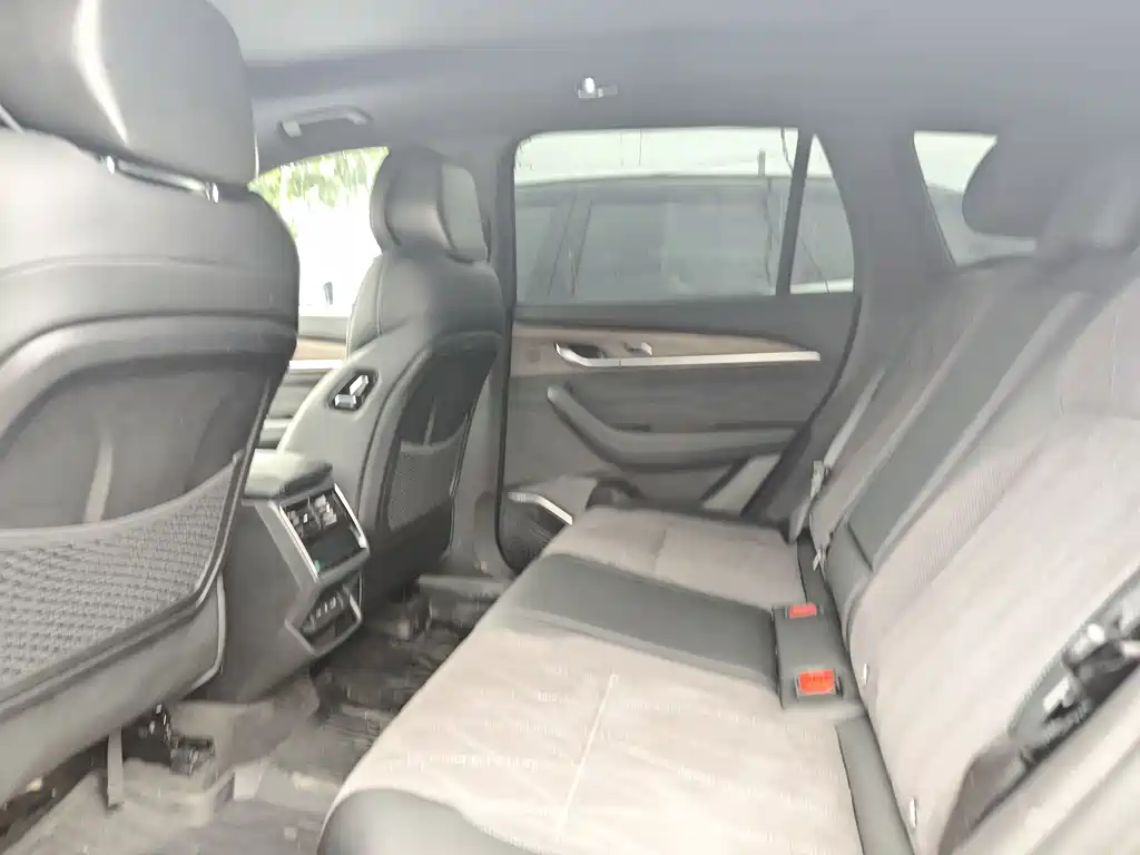 Geely Monjaro L 2025 2.0TD AT