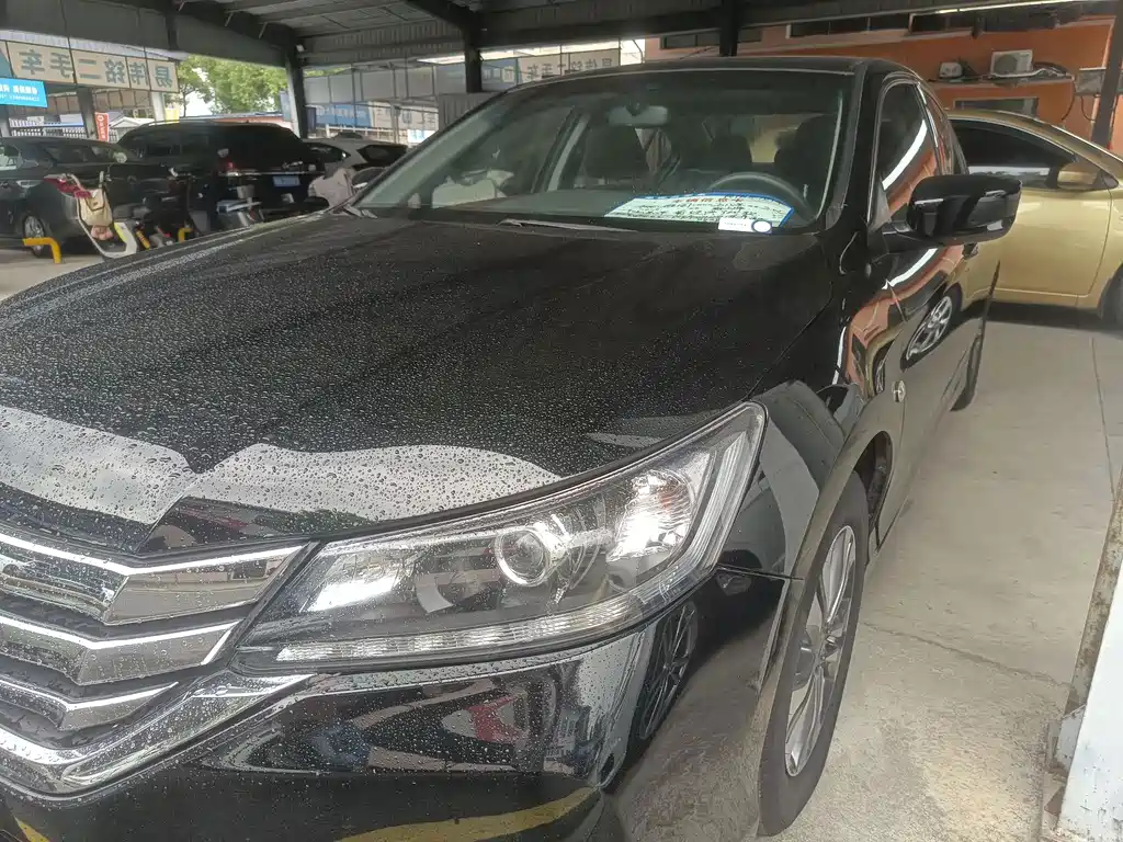 Honda Accord — миниатюра 3