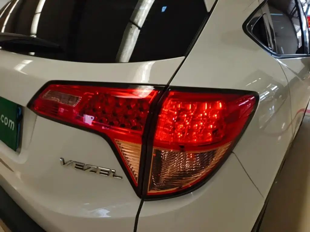 Honda Vezel — миниатюра 8