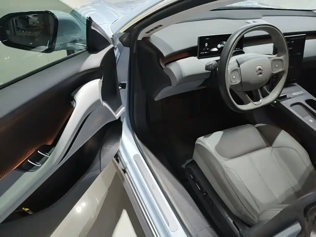 NIO ET5 — миниатюра 16