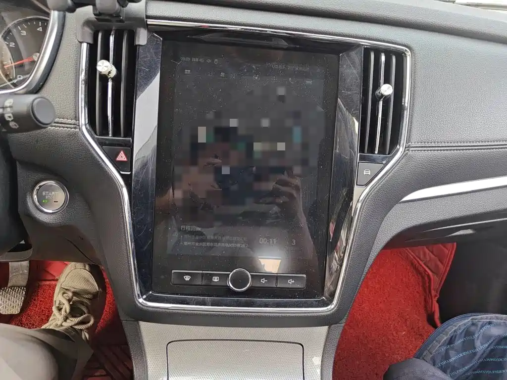 Roewe RX5 — миниатюра 14