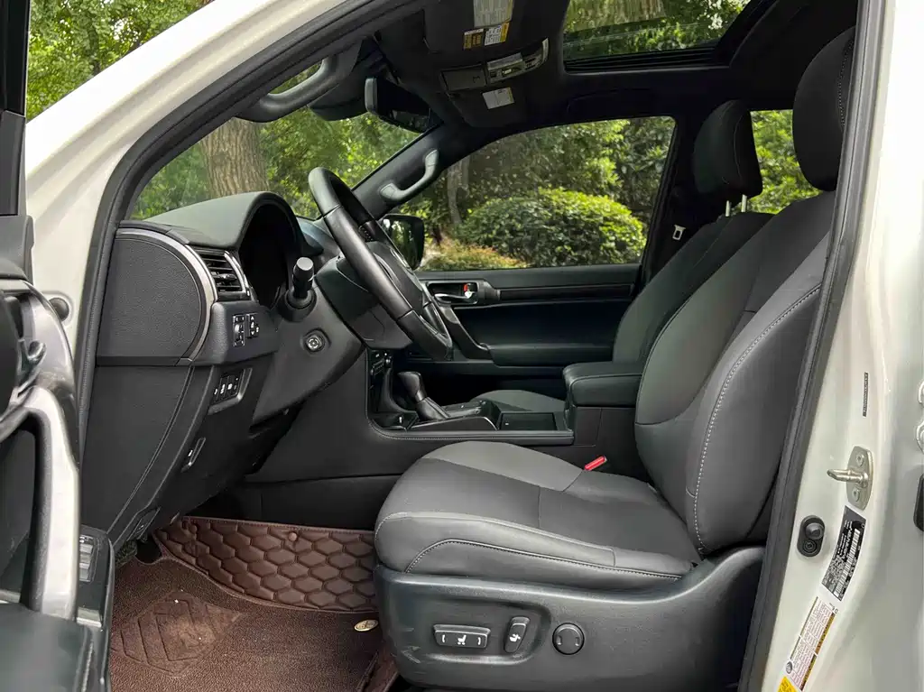 Lexus GX — миниатюра 8
