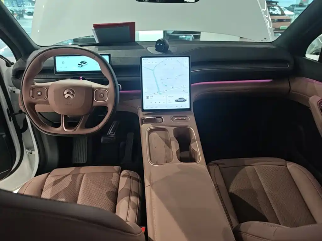NIO EC6 — миниатюра 10