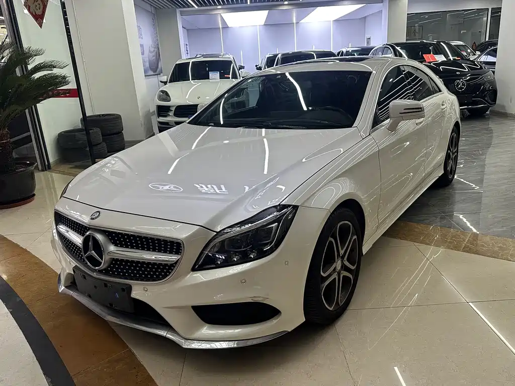 Mercedes-Benz CLS