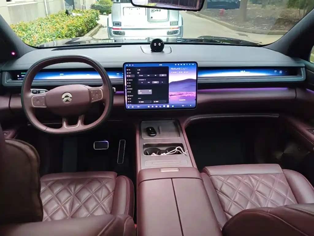 NIO ES8 — миниатюра 10