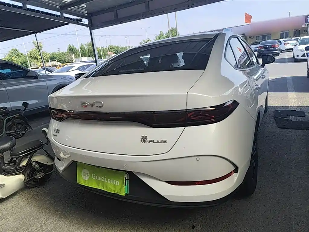 BYD Qin Plus PLUS 2025 DM-i Smart Drive 128KM