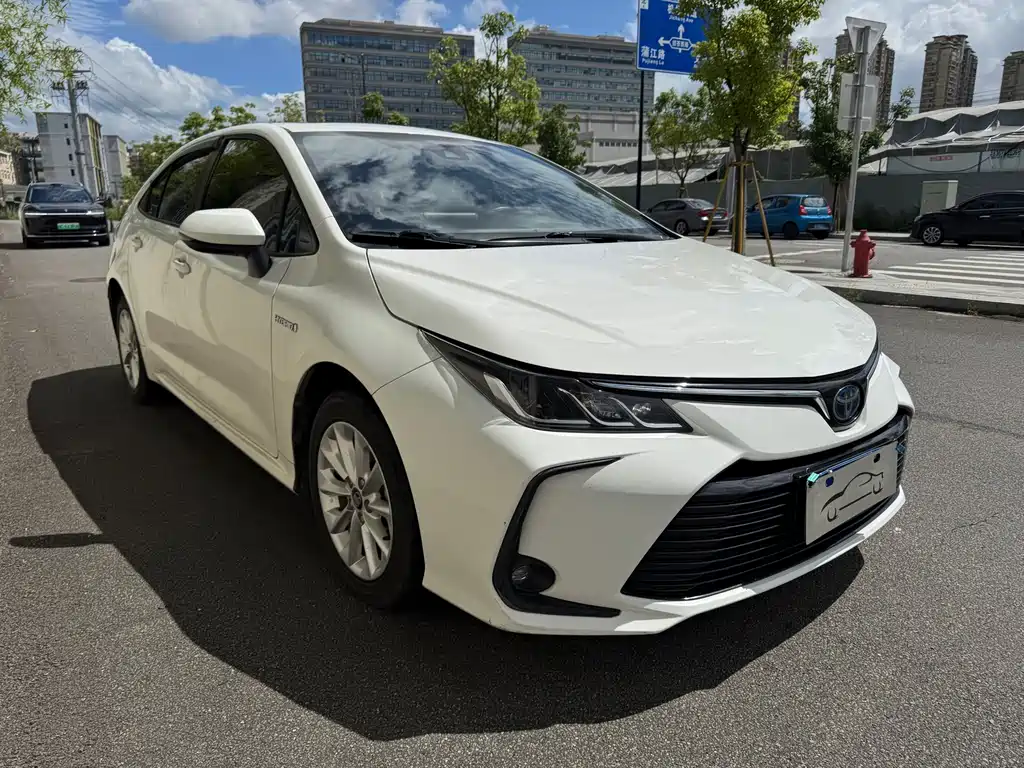 Toyota Corolla — миниатюра 3