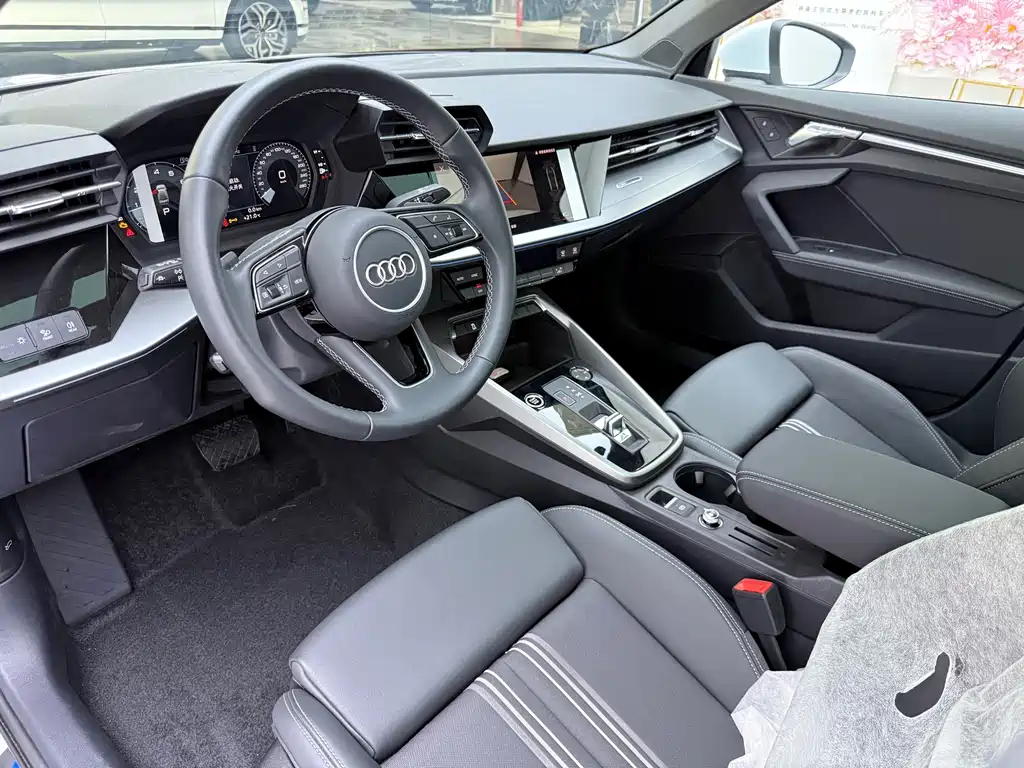 Audi A3 — миниатюра 12