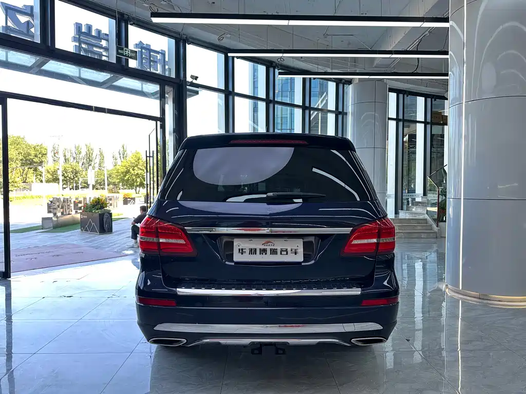 Mercedes-Benz GLS — миниатюра 17