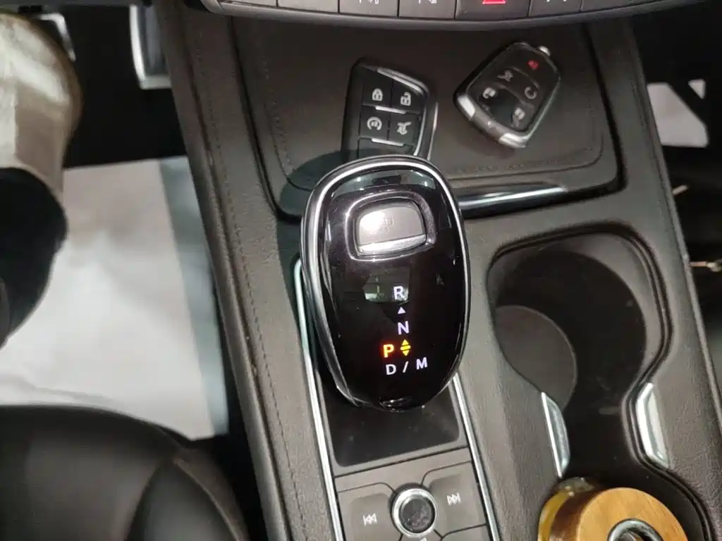 Cadillac XT4 — миниатюра 14