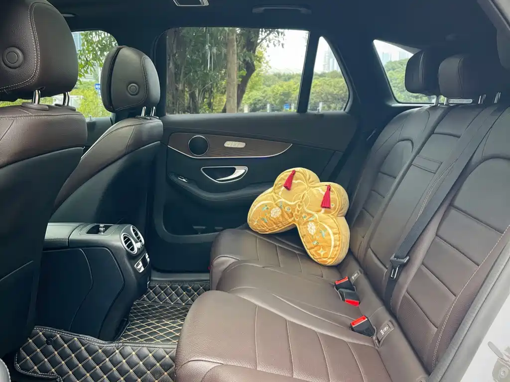 Mercedes-Benz GLC — миниатюра 11