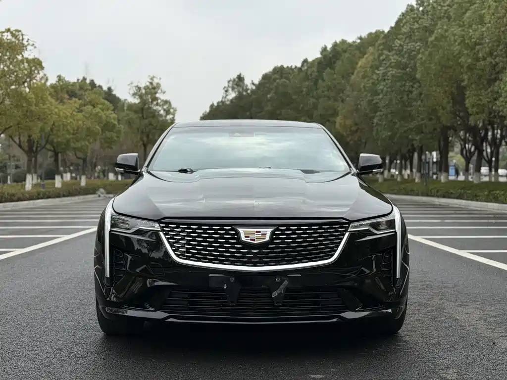Cadillac CT4 2021