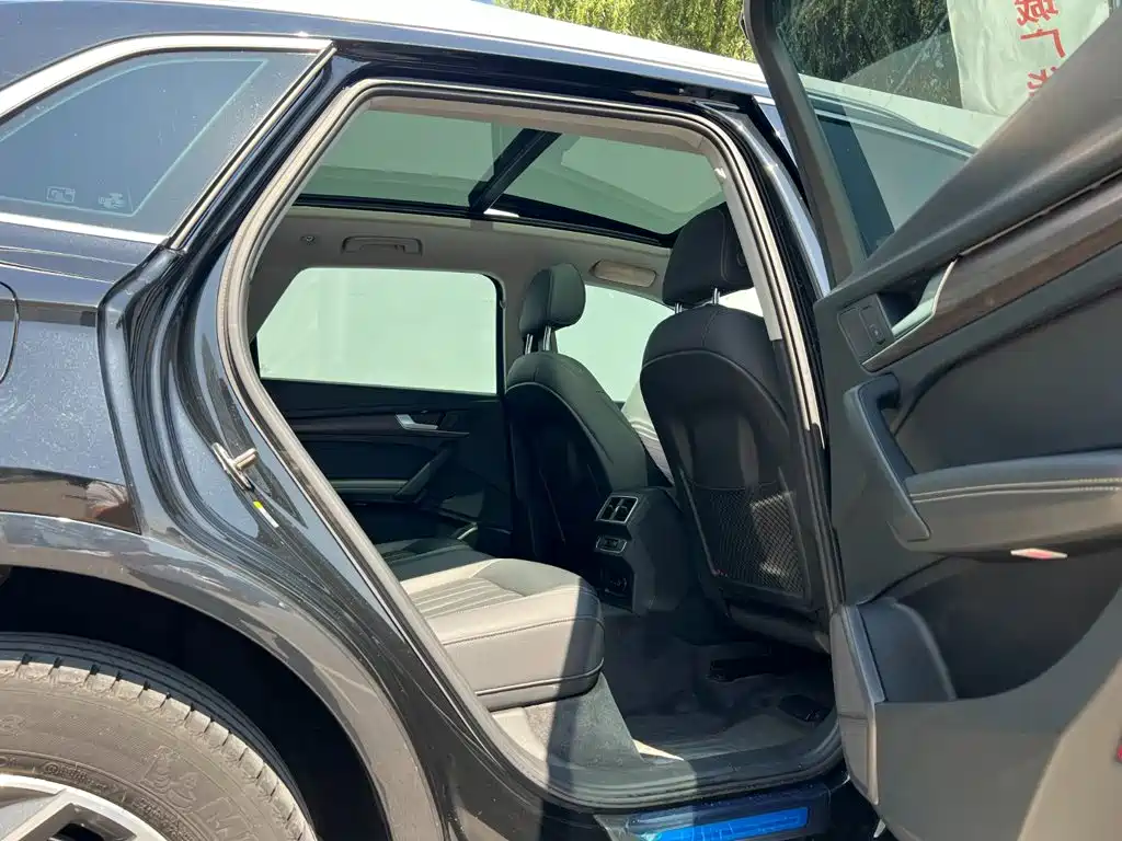 Audi Q5L — миниатюра 10