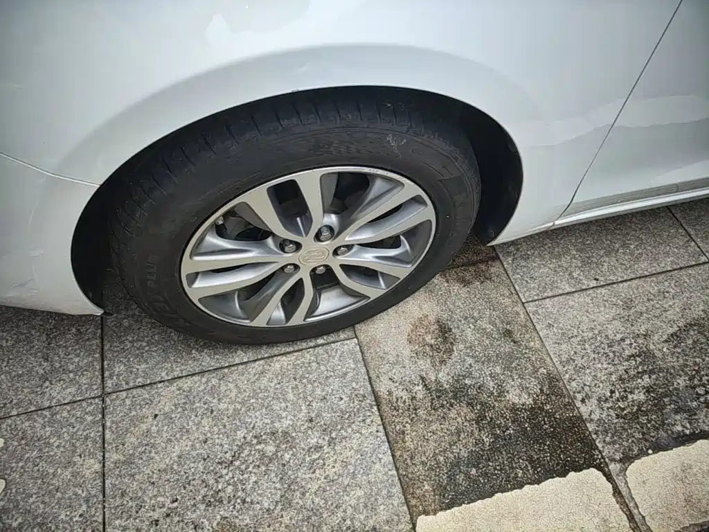 Buick Excelle — миниатюра 23