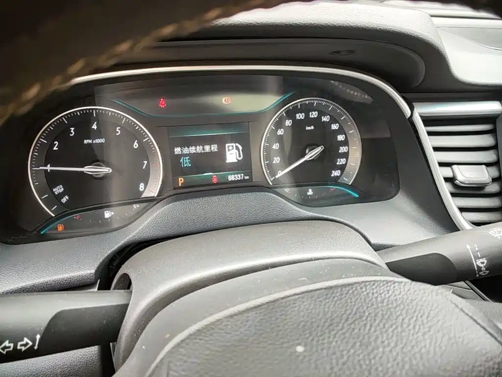 Buick Excelle — миниатюра 12