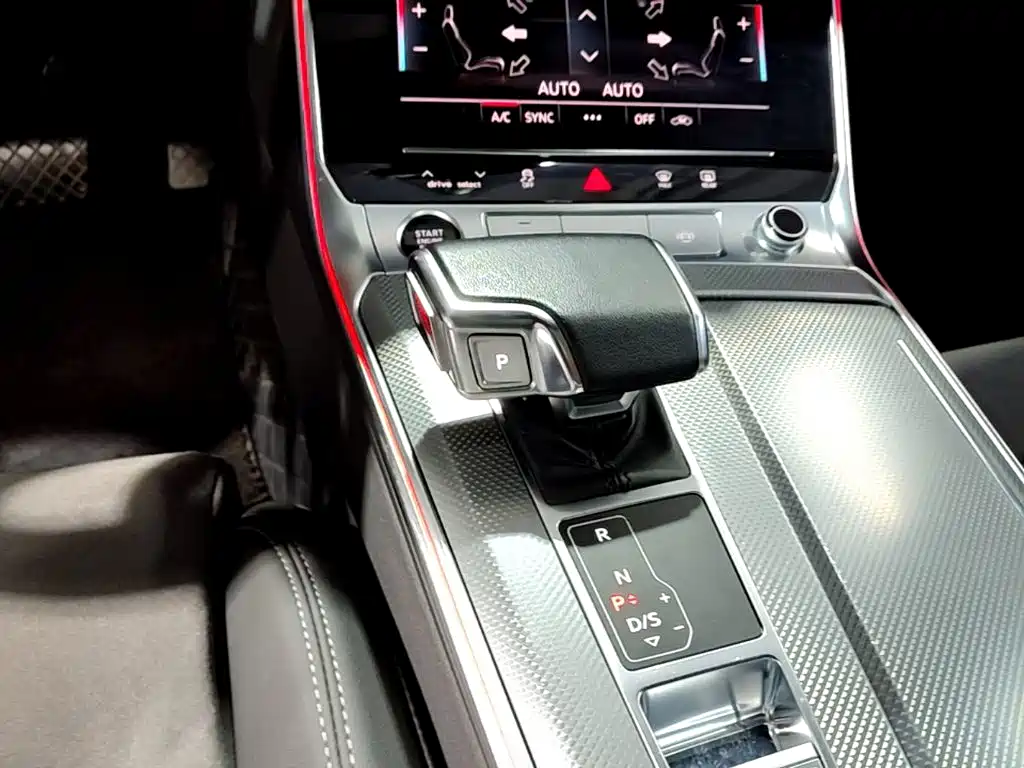 Audi A6L — миниатюра 14