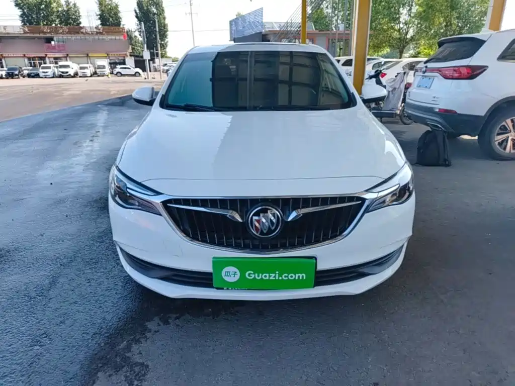 Buick Excelle — миниатюра 3