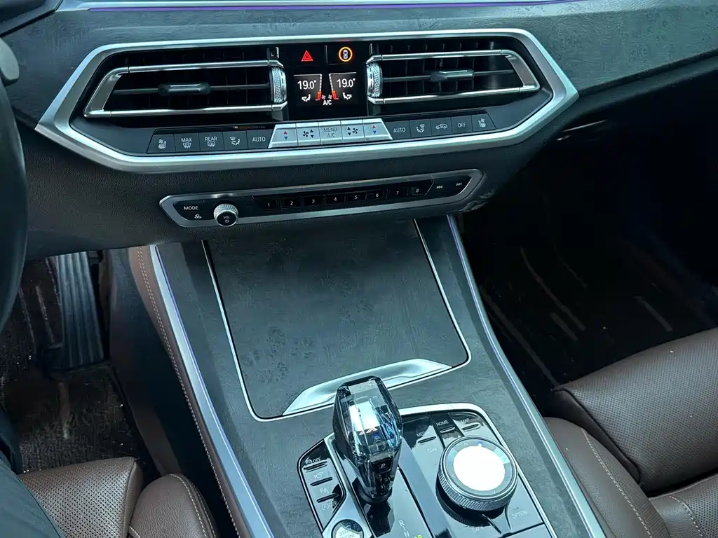 BMW X5 (Import) — миниатюра 9