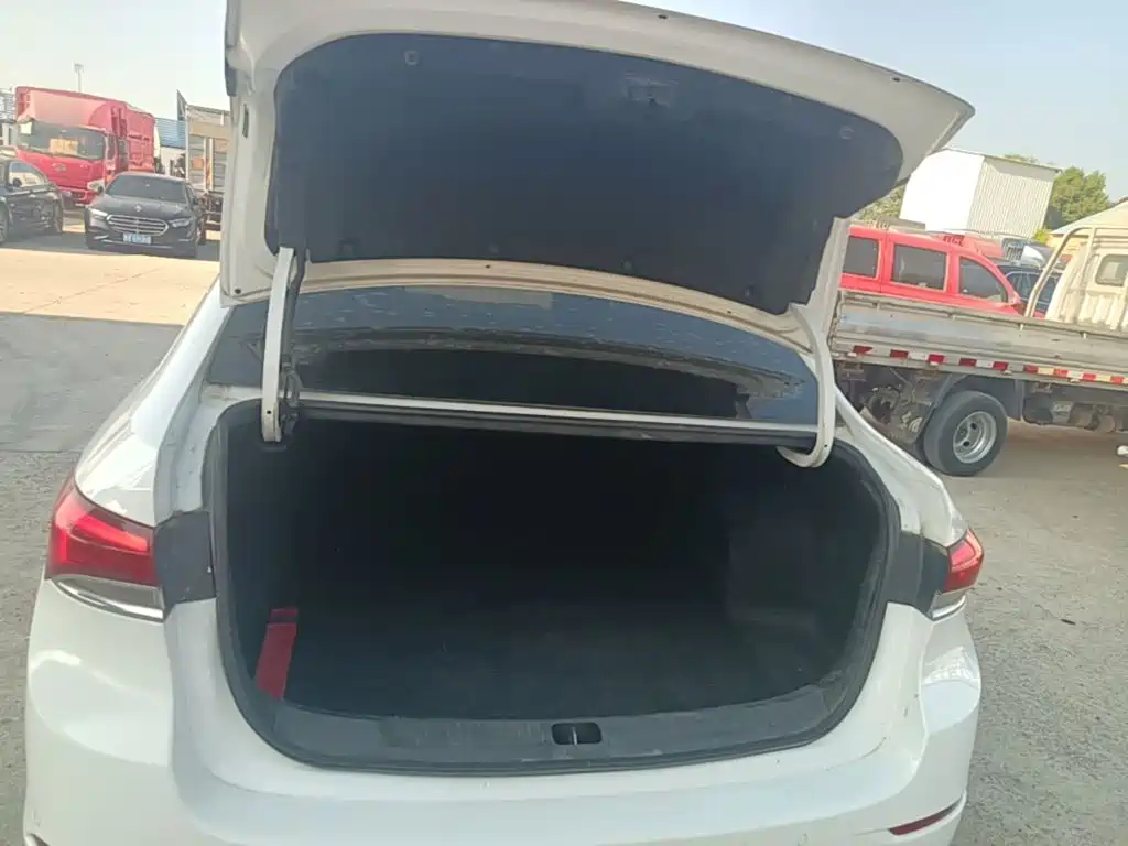 Buick Excelle — миниатюра 19