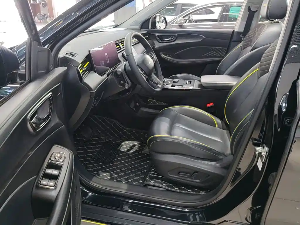 Roewe RX5 — миниатюра 16