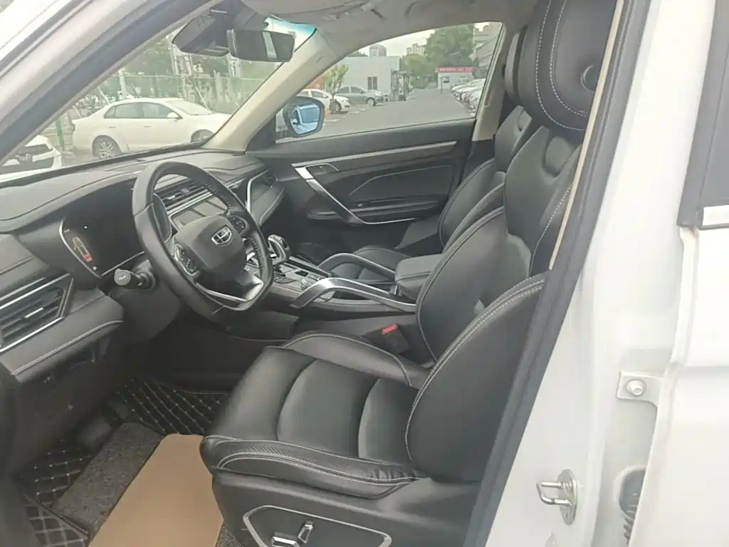 Geely Boyue — миниатюра 15