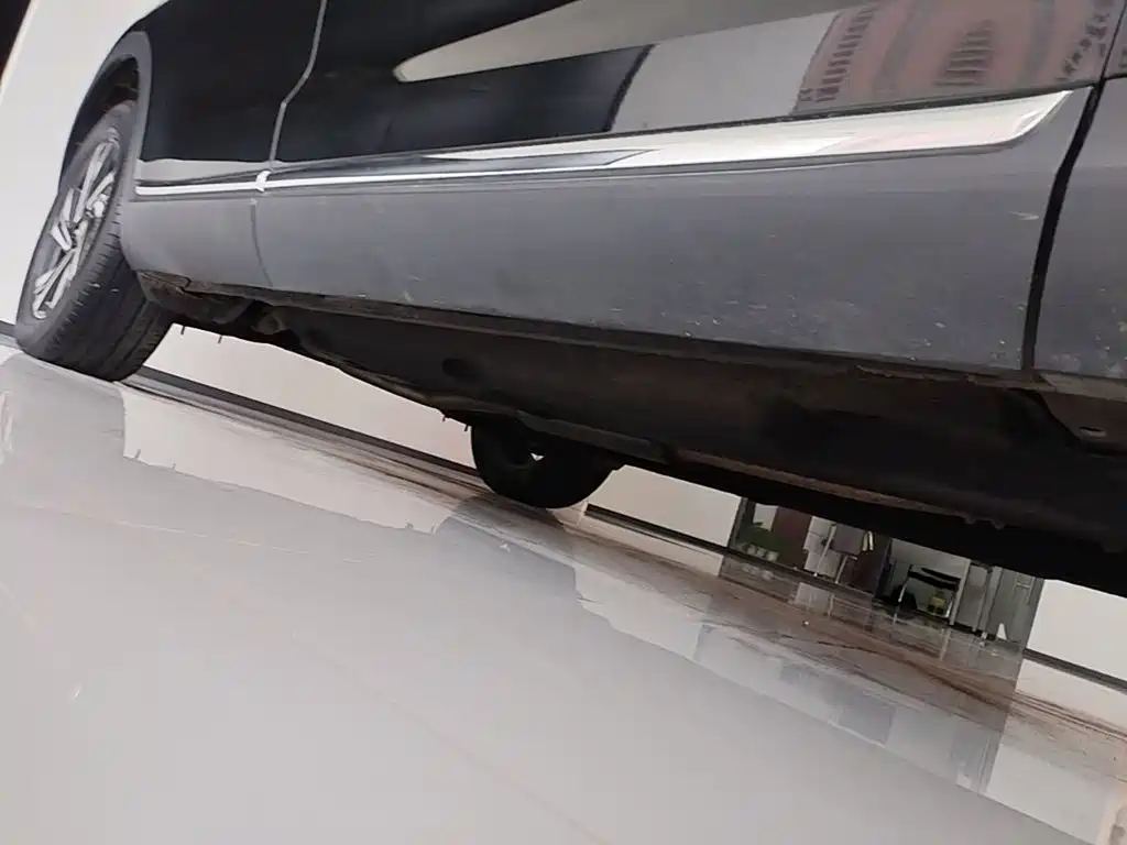 Hongqi HS5 Facelift 2.0T Connected Flagship Enjoyment