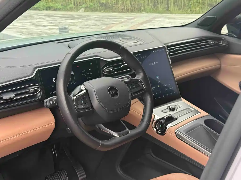 NIO ES6 — миниатюра 4