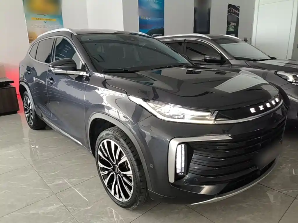 Exeed Lingyun — миниатюра 4