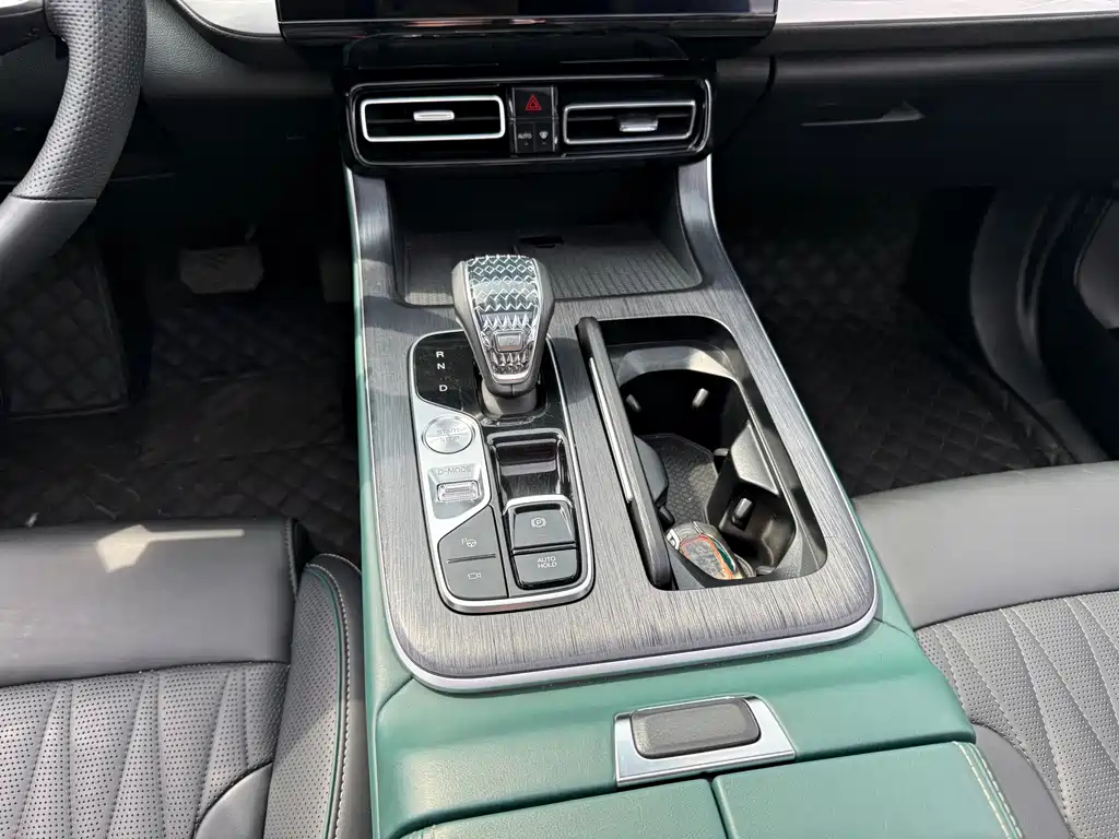 GAC Motor Trumpchi GS8 — миниатюра 8