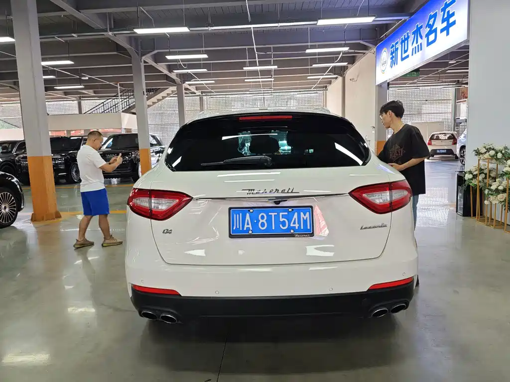 Maserati Levante — миниатюра 9