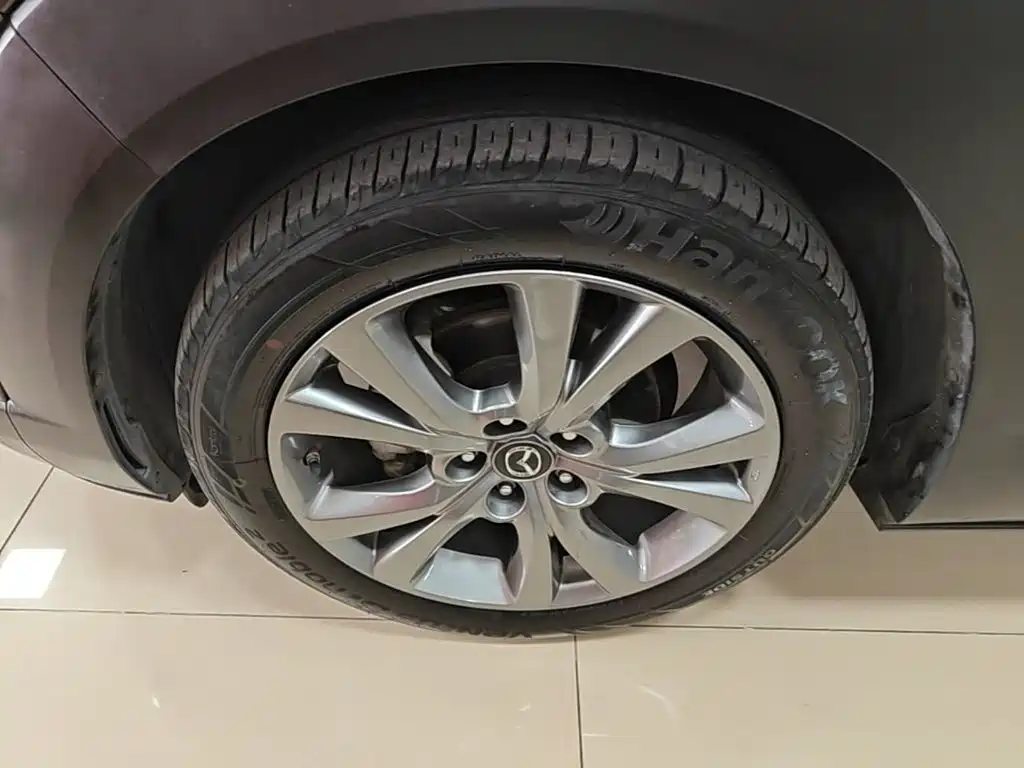 Mazda CX-30 — миниатюра 23