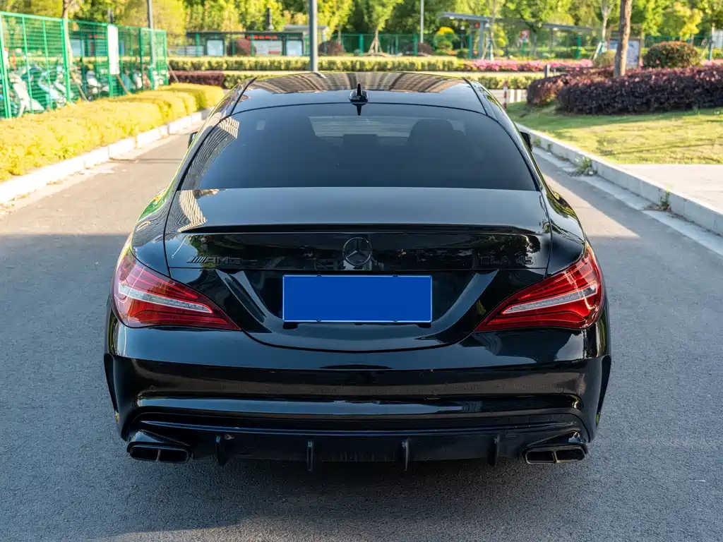 Mercedes-Benz CLA AMG — миниатюра 5