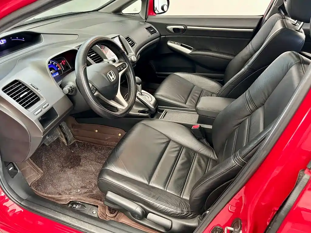 Honda Civic — миниатюра 6