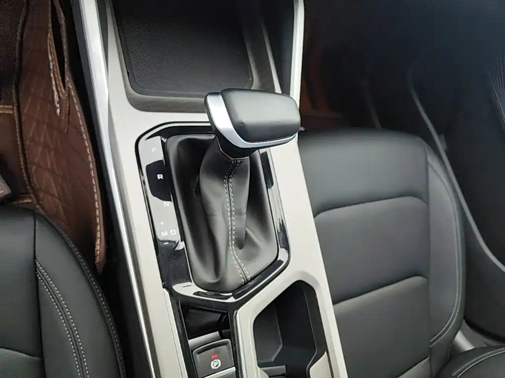 Geely Emgrand — миниатюра 14