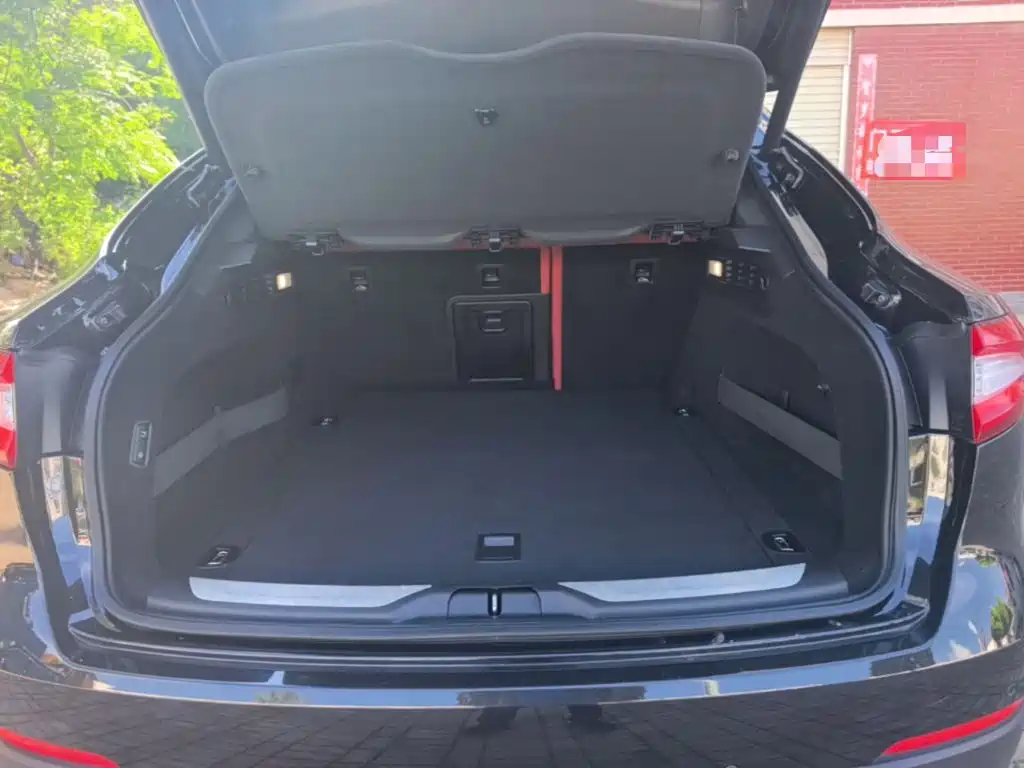 Maserati Levante — миниатюра 19