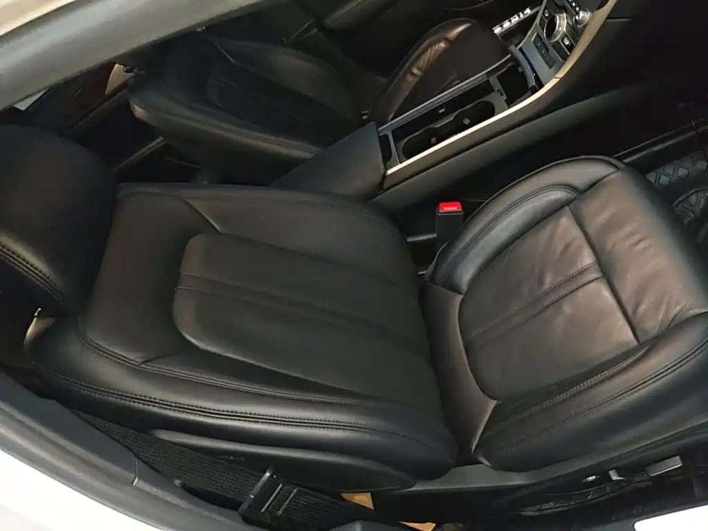 Lincoln MKZ — миниатюра 25