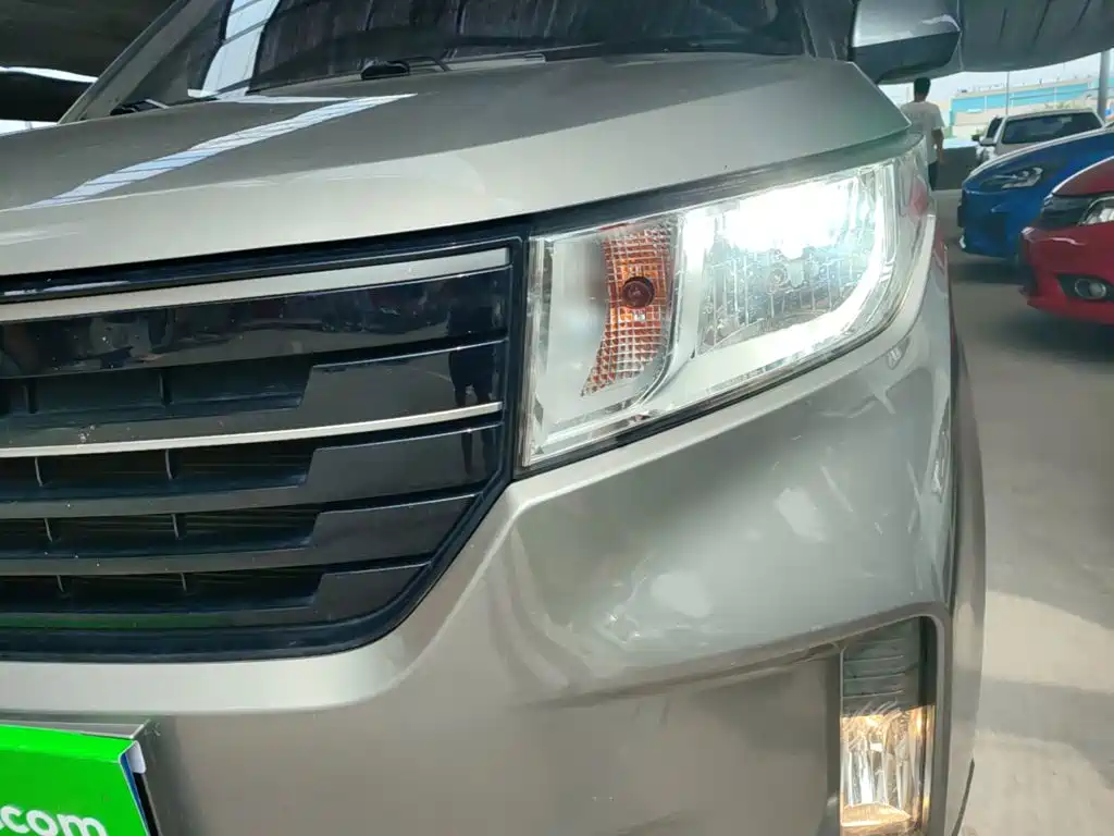 Wuling Hongguang PLUS — миниатюра 24