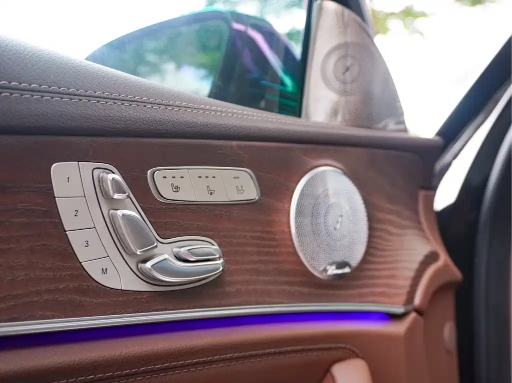 Mercedes-Benz E-Class E 2019 E 300 L Fashion