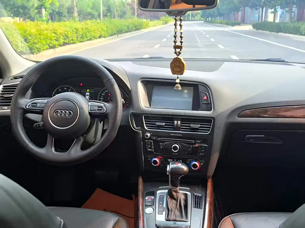Audi Q5 2017 40 TFSI