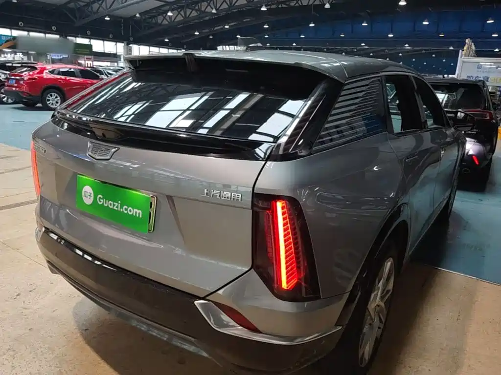 Cadillac IQ — миниатюра 7
