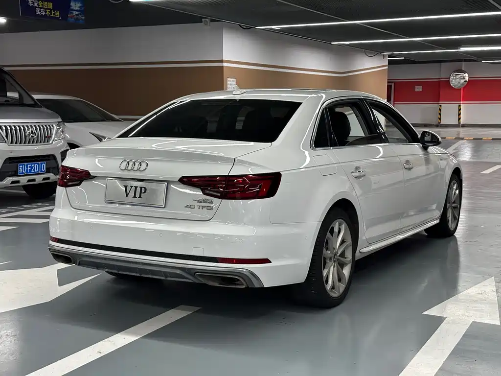 Audi A4L — миниатюра 5